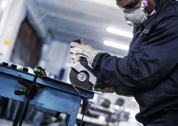 Bosch Pro Metall-Trennscheibe 125 × 1 × 22,23 mm im 100er Pack<br>