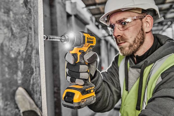 Dewalt DCF840NT Akku-Schlagschrauber, 1/4""<br>