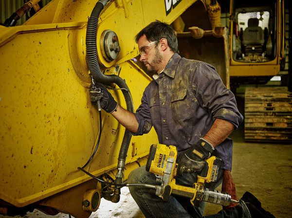 Dewalt DCGG571NK Akku-Fettpresse<br>