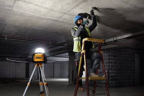 Dewalt DCL074 Akku-Baustellenstrahler, 18.0 V<br>