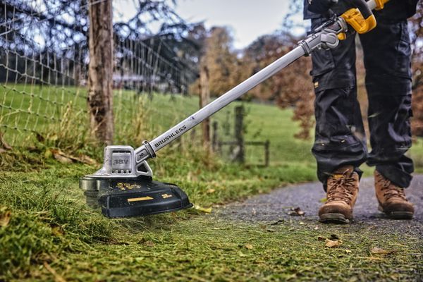 Dewalt DCMST561N Akku-Rasentrimmer<br>