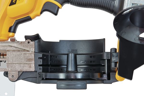 Dewalt DCN45RNNT Akku-Dachpappennagler<br>
