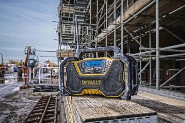 Dewalt DCR029 Akku- und Netz-Kompakt-Radio<br>