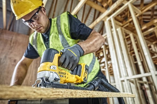 Dewalt DCS334NT Akku-Pendelhub-Stichsäge<br>