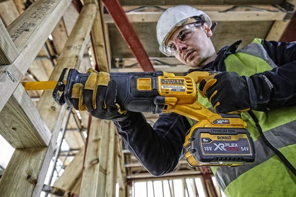 Dewalt DCS389NT Akku-Säbelsäge<br>