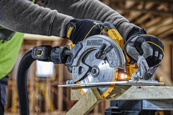 Dewalt DCS570NT Akku-Handkreissäge<br>