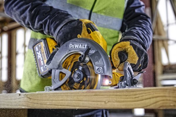 Dewalt DCS578NT Akku-Handkreissäge<br>