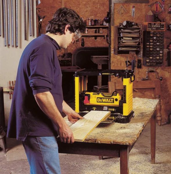 Dewalt DW733 Dickenhobel<br>