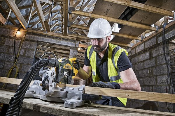 Dewalt DWS774 Paneelsäge<br>