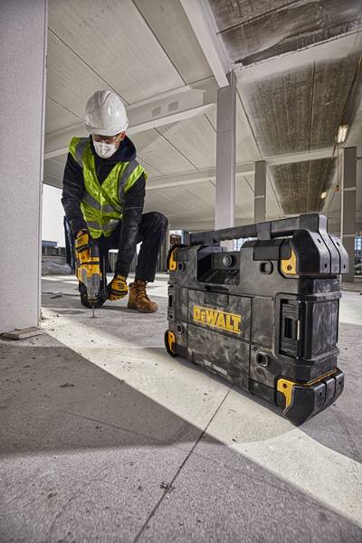 Dewalt DWST1-81078 TSTAK Akku- und Netzradio mit Ladefunktion<br>