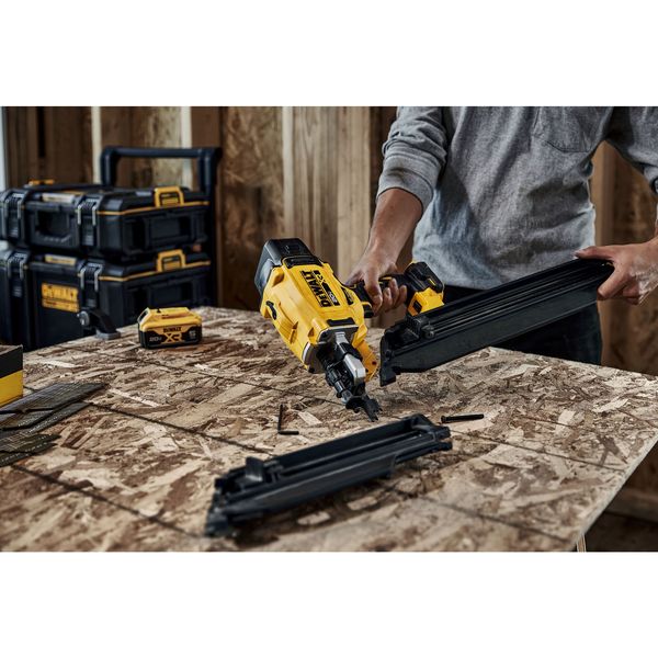 Dewalt DZN930 Akku-Nagler<br>