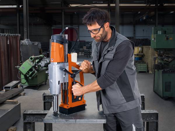 FEIN Universal-Magnet-Kernbohrmaschine bis 110 mm KBU 110-4 M<br>