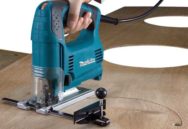 Makita 4329J Pendelhub-Stichsäge<br>