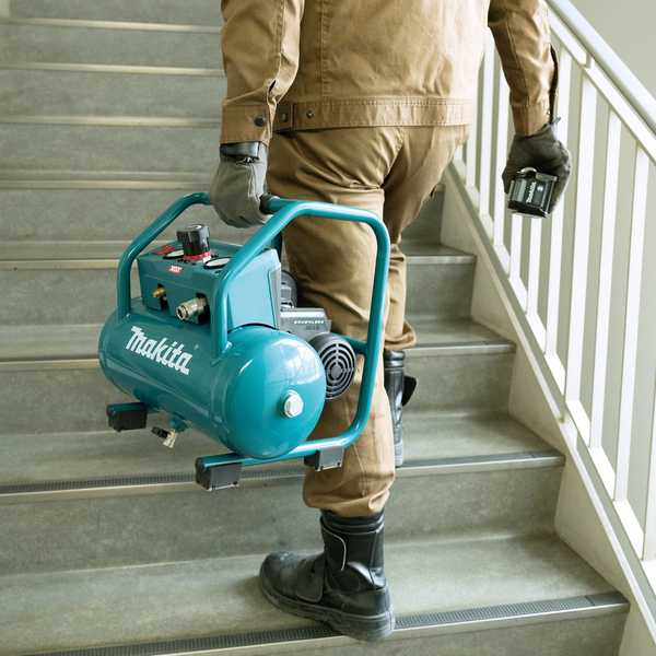 Makita AC001GZ Akku-Kompressor 40V<br>