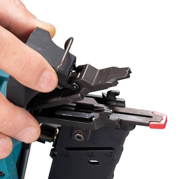 Makita DBN610ZJ Akku-Nagler<br>