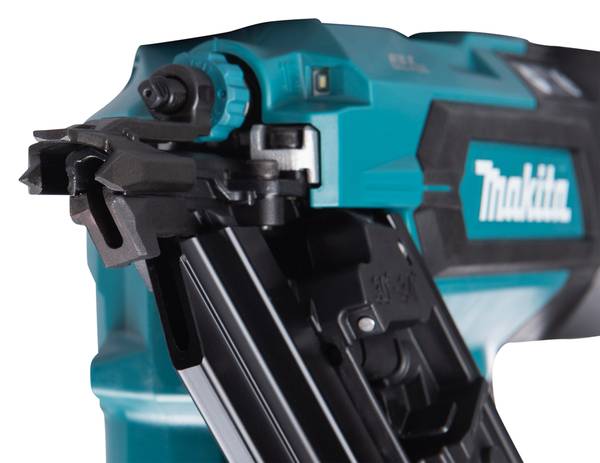 Makita DBN900ZK Akku-Nagler<br>