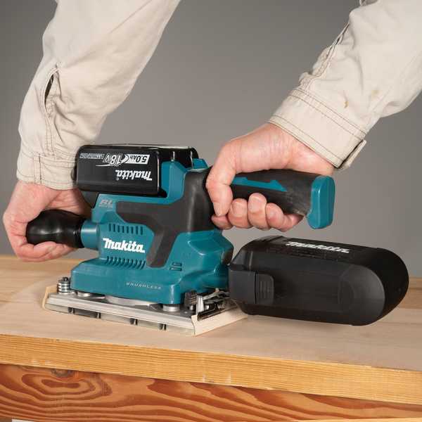 Makita DBO382RTJ Akku-Schwingschleifer 18V<br>