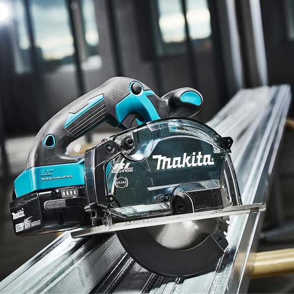 Makita DCS553RTJ Akku-Metallkreissäge18V<br>