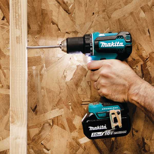 Makita DDF485RFJ Akku-Bohrschrauber 18V<br>