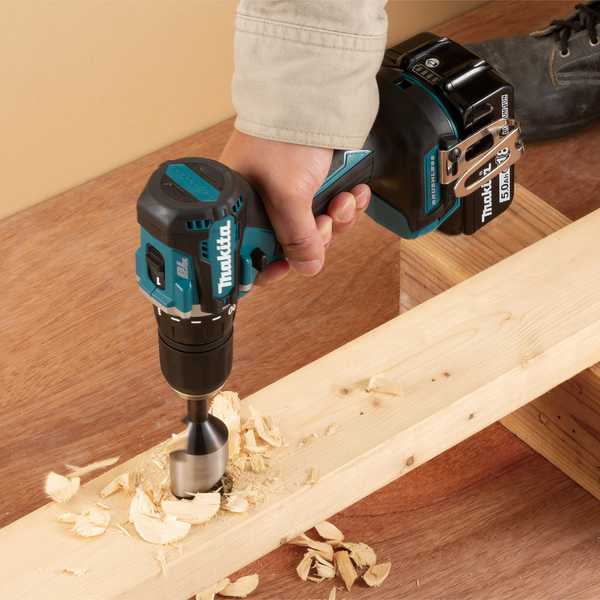 Makita DDF487RAJ Akku-Bohrschrauber 18V<br>