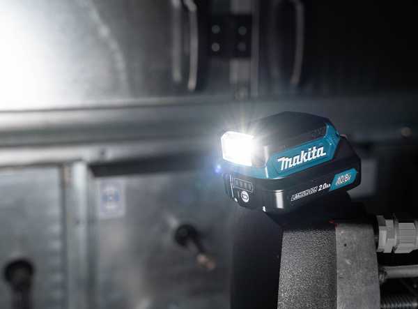 Makita DEAML103 Akku-Lampe LED 12V<br>