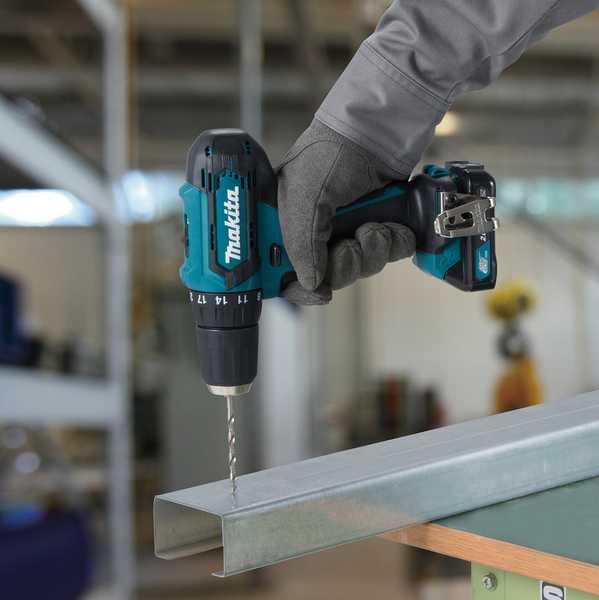 Makita DF333DSYJ Akku-Bohrschrauber 12V<br>