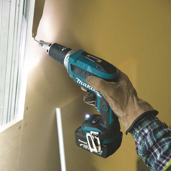 Makita DFS452RTJ Akku-Schrauber 18V<br>