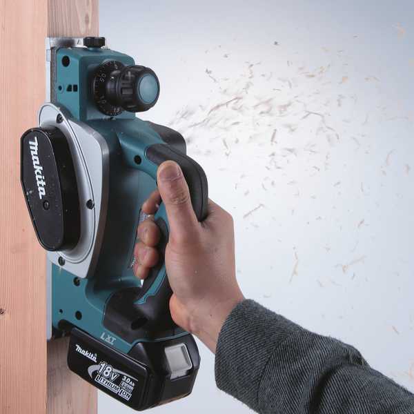 Makita DKP180RTJ Akku-Einhand-Hobel 18V<br>