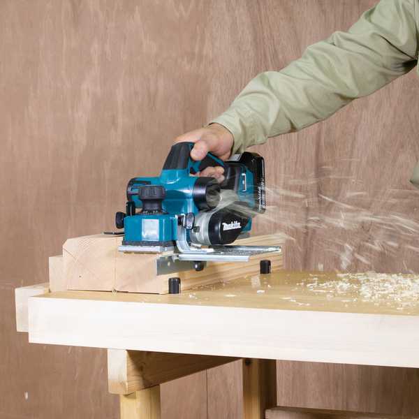 Makita DKP181RTJ Akku-Einhand-Falzhobel 18V<br>