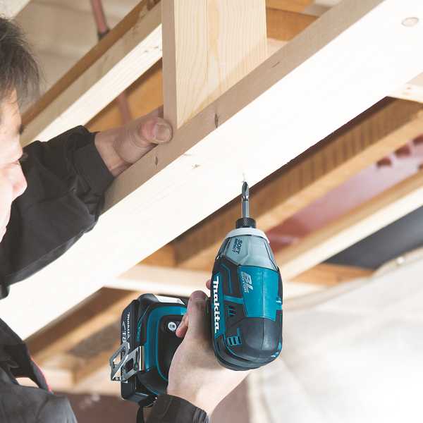 Makita DTS141RTJ Akku-Schlagschrauber «Oil-Impulse» 18V<br>