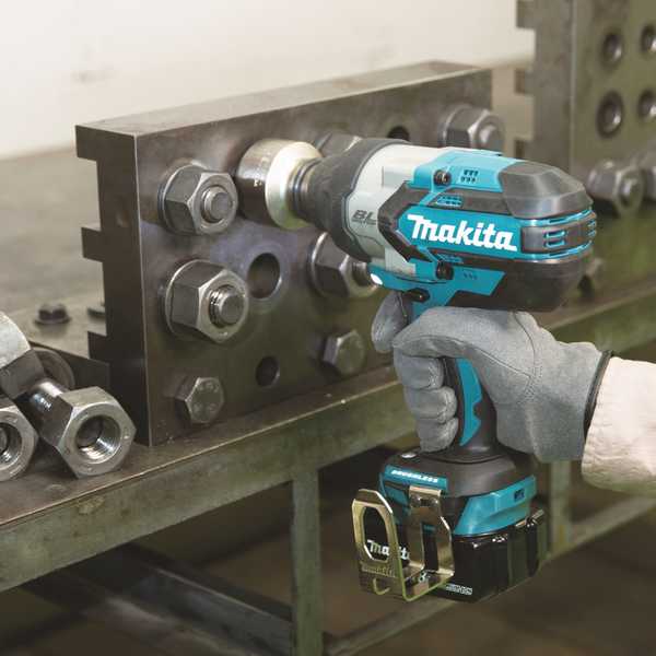 Makita DTW1001RTJ Akku-Schlagschrauber 18V<br>