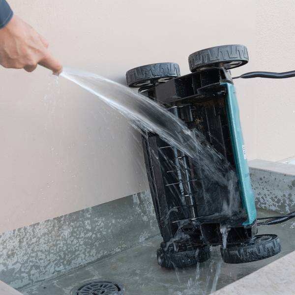 Makita DUV320Z Akku-Vertikutierer<br>