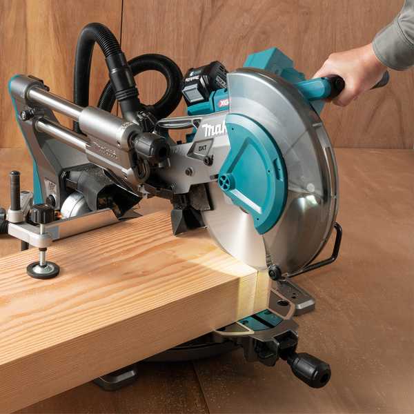 Makita LS004GZ01 Akku-Kapp- und Gehrungssäge 40V<br>