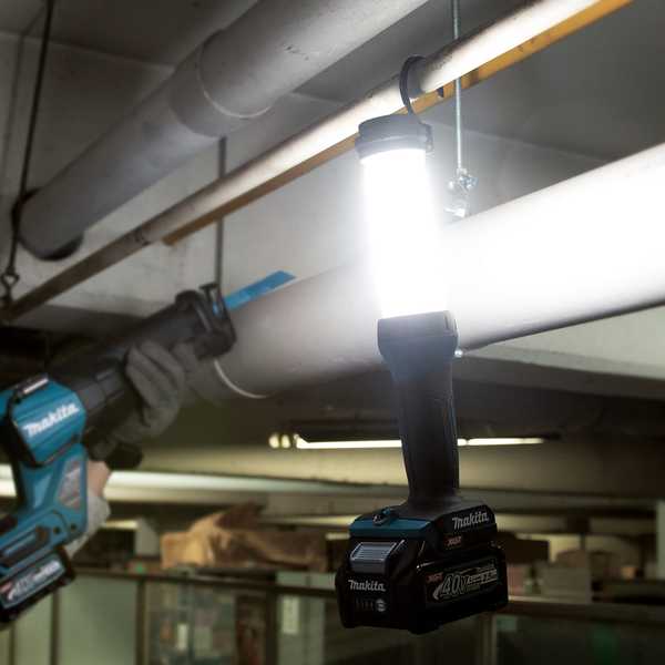 Makita ML002G LED Akku-Lampe 40V<br>