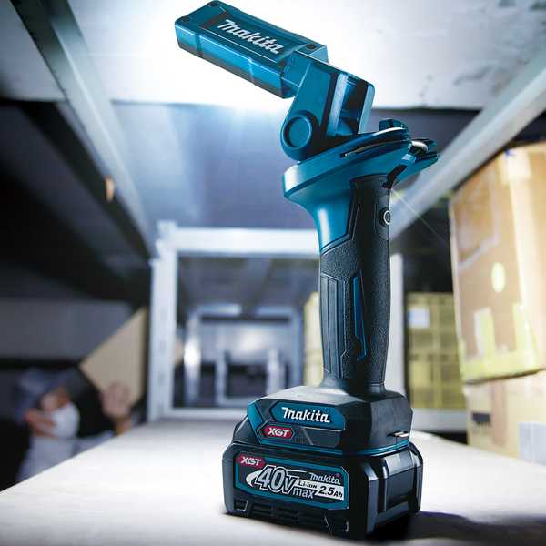 Makita ML006GX LED Akku-Lampe 40V<br>