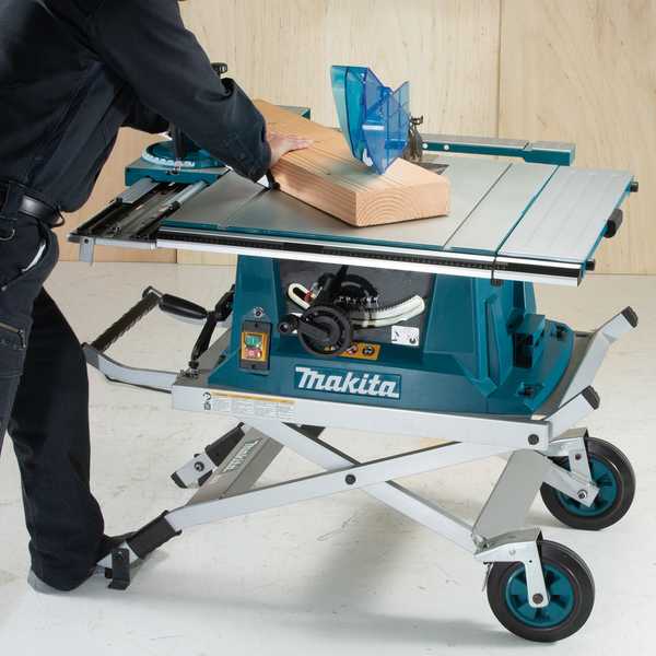 Makita MLT100N Tischkreissäge<br>