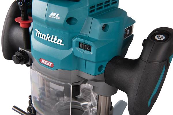 Makita RP001GZ Akku-Eintauch-Oberfräse<br>