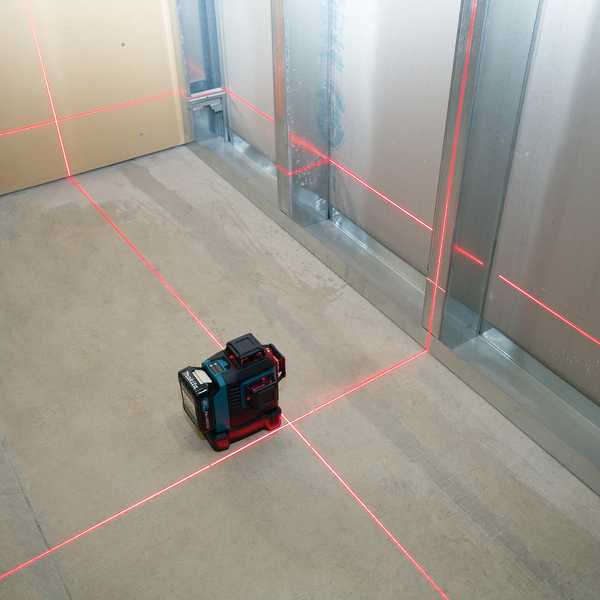 Makita SK700D Akku-Kreuz Linienlaser rot 360°<br>