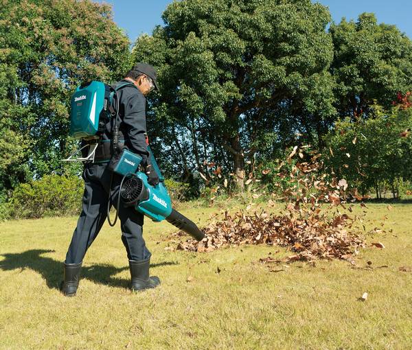 Makita UB003CZ Akku-Blasgerät<br>
