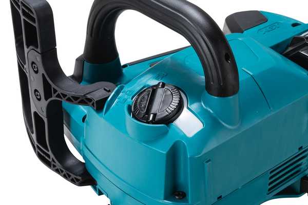 Makita UC004GM101 Akku-Kettensäge 40V<br>