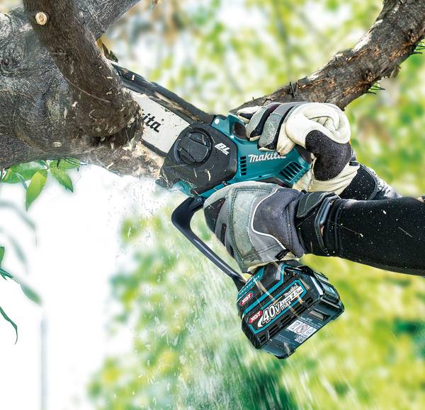 Makita UC029GZ Akku-Astsäge<br>