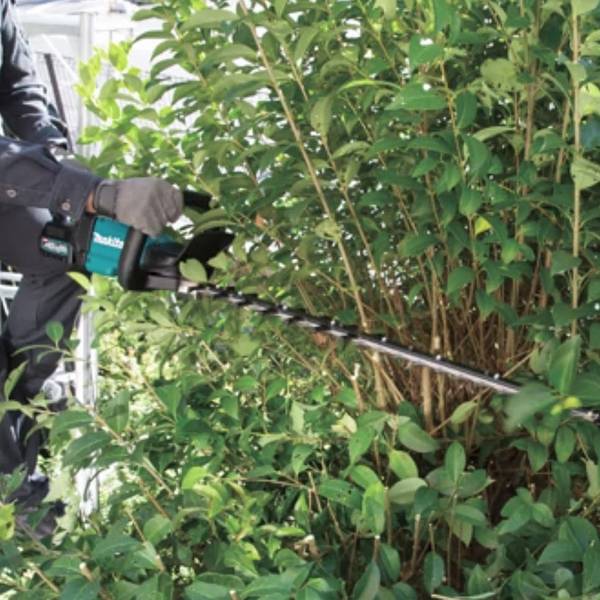 Makita UH004GZ Akku-Heckenschere<br>