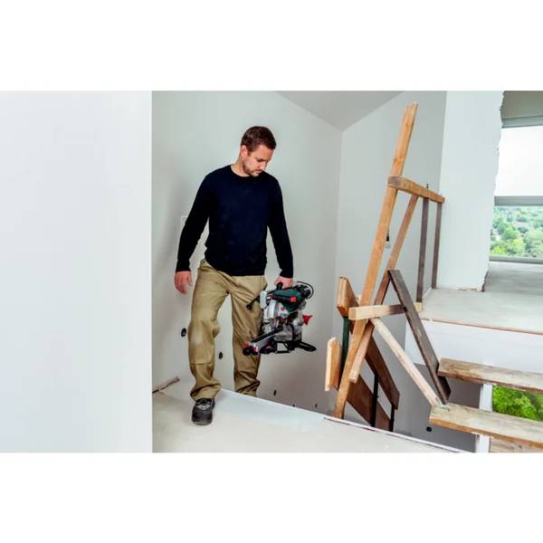 Metabo KGSV 216 MC Kapp- und Gehrungssäge<br>