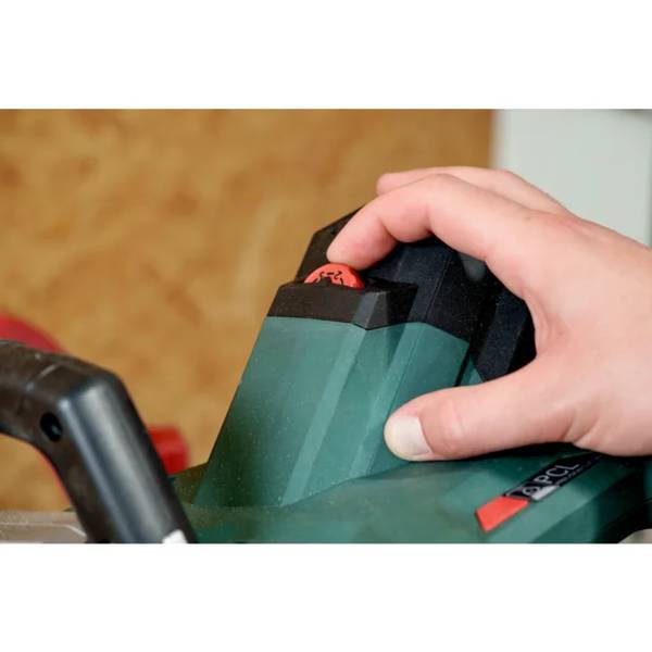 Metabo KGSV 216 MC Kapp- und Gehrungssäge<br>