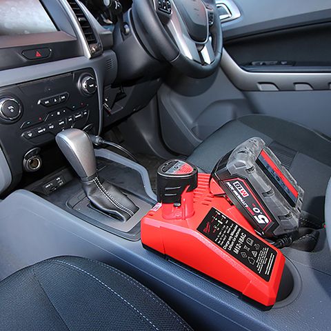 Milwaukee M12-18 AC Ladegerät<br>