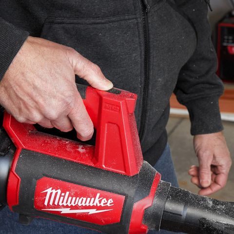 Milwaukee M12BBL-0 Akku-Gebläse<br>