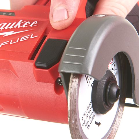 Milwaukee M12FCOT-0 Akku-Multimaterialschneider<br>