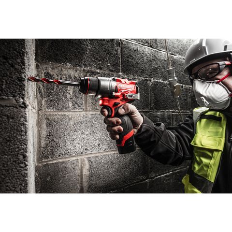 Milwaukee M12FPD2-202X Akku-Schlagbohrschrauber<br>