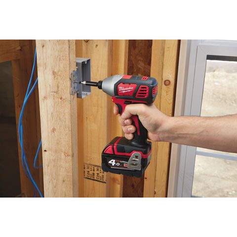 Milwaukee M18BID-402C Akku-Schlagschrauber<br>