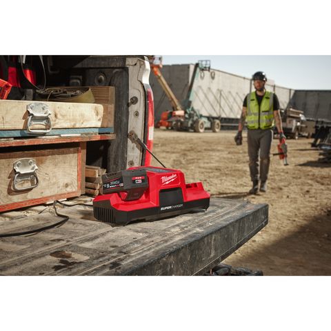 Milwaukee M18DBSC Schnellladegerät<br>